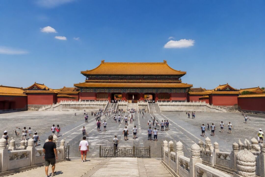 entdecken sie die verbotene stadt in peking: erfahren sie mehr über ihre faszinierende geschichte, erhalten sie informationen zu tickets und planen sie ihren rundgang durch dieses beeindruckende unesco-weltkulturerbe.
